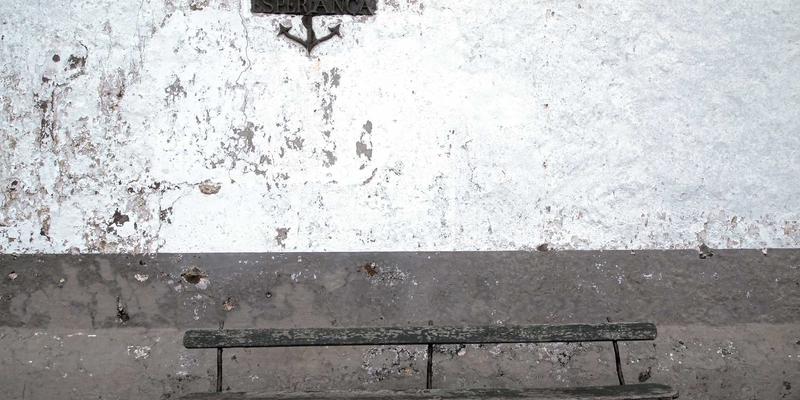 美容仪是智商税吗？深度解析射频、微电流、LED原理与选购指南，告别无效化妆教程